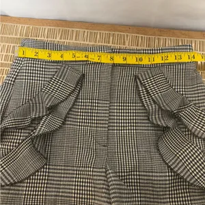 Zara Basic‎ Collection Womens Ruffle Shorts Black/White Print Size Medium thumbnail 8