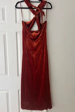 Anthropologie Flat White Velvet Halter Cutout Midi Dress, Size XL thumbnail 11