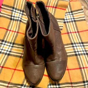 Made in Italy classic dress boot with 2 inch heel Italian Leather thumbnail 2