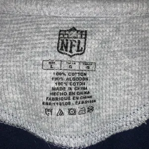 Tennessee Titans blue thermal insert sleeves tshirt womens size L thumbnail 2
