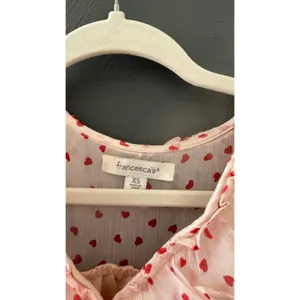 Francesca's Heart‎ Print Ruffle Crop Top Romantic XS Cream Red Coquette Chiffon thumbnail 7
