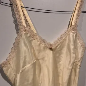 Vintage Olga Cream Chemise thumbnail 2
