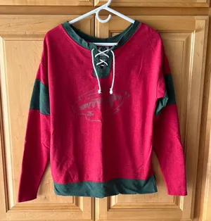 MN WILD Hockey Long Sleeve Top / Sweatshirt thumbnail 1