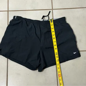 Nike Women Dri-Fit Black Athletic‎ Running Shorts size L thumbnail 7