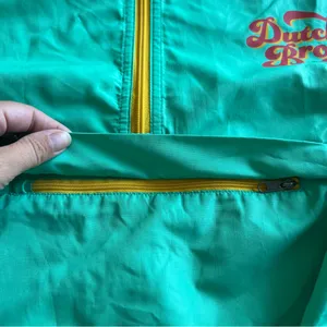 Dutch Bros Coffee Windbreaker Pullover Jacket Medium Green/Yellow Blue thumbnail 4