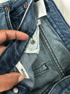Grlfrnd | Tatum raw hem cropped jeans in always now wash thumbnail 9