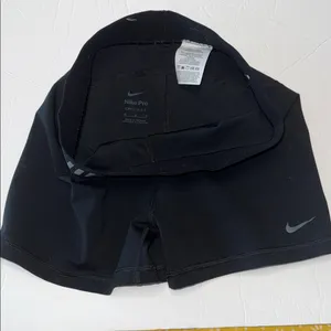 Nike Pro Women's Athletic Black Shorts spandex M medium dri fit thumbnail 4