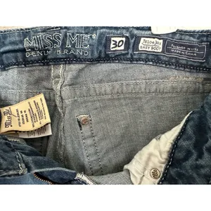 Miss Me jeans Easy Boot heavy stitching embellished back pockets Size 30 thumbnail 5