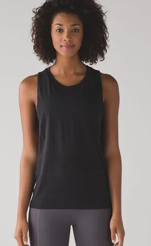 Lululemon Breeze by Muscle Tank size 4 thumbnail 1