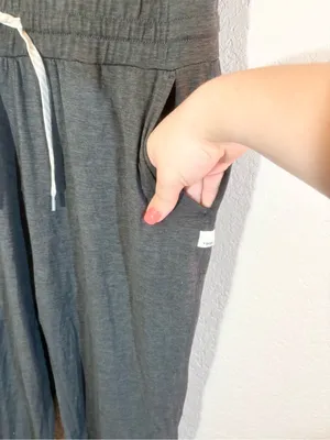 Vuori All Day Romper Jumpsuit Gray Charcoal Heather Size M thumbnail 8