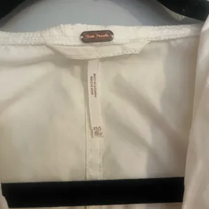 Free People White Jacket‎ with Pink Laces thumbnail 6