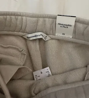Abercrombie Joggers thumbnail 2