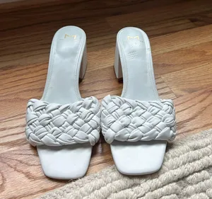 NWOT White Heels thumbnail 3