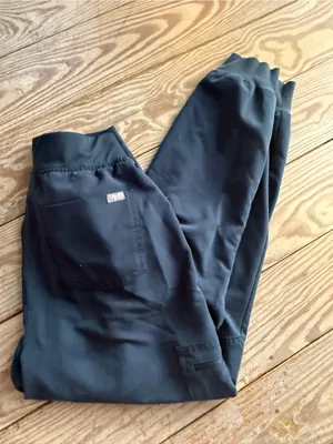 FIGS Zamora Jogger Scrub Pants - Small thumbnail 3