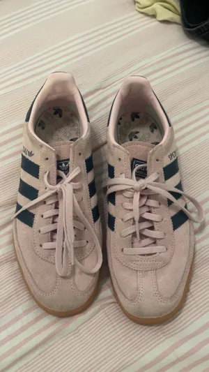 Adidas’s women spezial thumbnail 3