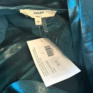NWT Entro Bow Front Metallic Green Dress Sz M thumbnail 9