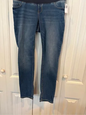 Old navy straight leg maternity jeans size 8 thumbnail 4