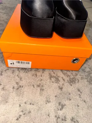 Black Satin Mary Jane ankle strap platform heels new in box size 36(6) thumbnail 2