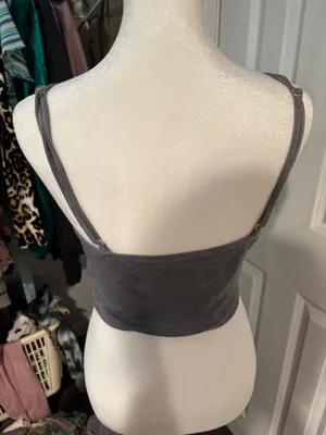 Amazon Grey cropped tank thumbnail 3