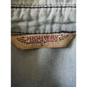 Highway Jeans Light Wash Denim Western Shirt Size S 100% Cotton thumbnail 3