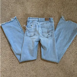 American Eagle Jeans Flare High-rise thumbnail 2