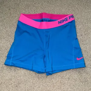 Nike Pro Shorts thumbnail 1