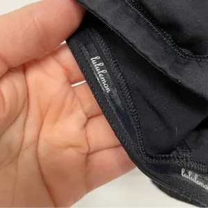 Lululemon Black Criss Cross Back Tank Top Womens 8 Athletic Gorpcore Gym thumbnail 3