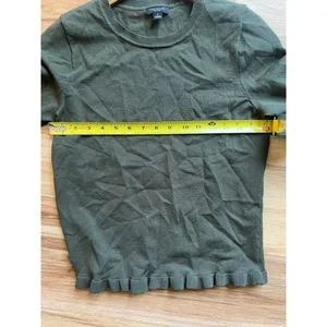 Ann‎ Taylor Factory Med Olive Green Ruffle Hem Crew Neck Sweater Minimal Office thumbnail 8