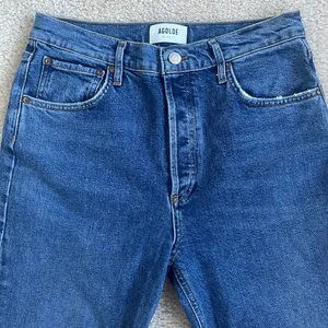 AGOLDE Riley High Waist Denim Crop Jeans in Women's Size 28 thumbnail 4