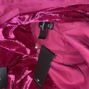 NWT LULUS Alluring Elegance Hot Pink Crushed Velvet Halter Maxi Dress Pink XS thumbnail 12