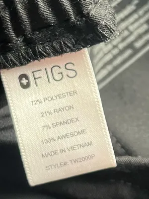 Figs • Yola Black Women's Pull-On Scrub Pants thumbnail 4