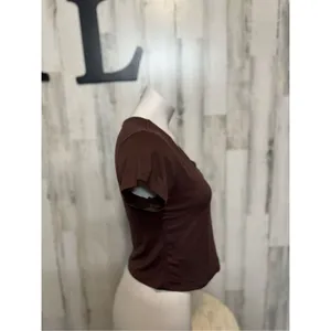 Brown v neck top thumbnail 7
