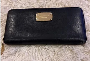 Michael Kors Black Leather Zip Around‎ Continental Wallet Gold Tone Logo thumbnail 1