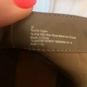 Merona Tan‎ Faux Suede Booties - 10M thumbnail 5