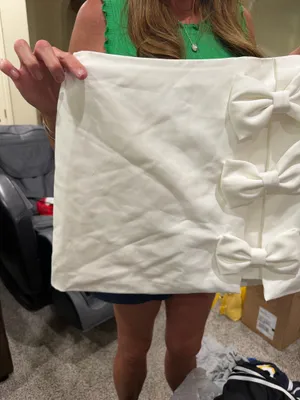 White skirt with bows thumbnail 3