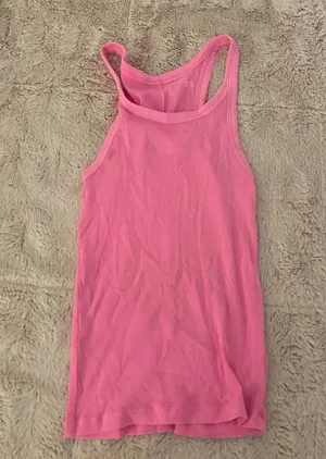 hot pink tank top- small thumbnail 1