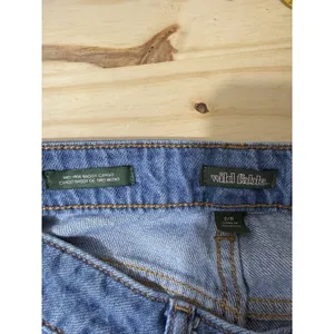 Wild Fable Women’s Mid Rise Baggy Cargo Jeans Blue Denim Wide Leg Utility Size 2 thumbnail 10