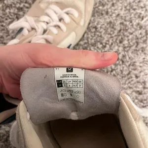 VEJA Mixed Leather Low Top Size 6 Green White thumbnail 5