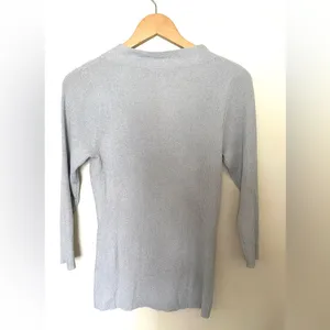 August Silk Metallic Gray Knit Top Women’s‎ Sz Large Beaded V Neck 3/4 Sleeve thumbnail 7