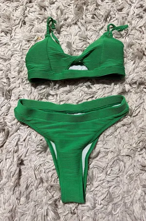 Shein Bikini Set thumbnail 1