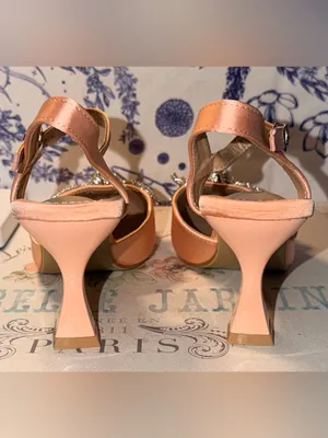 Pink Satin Pointed thumbnail 3