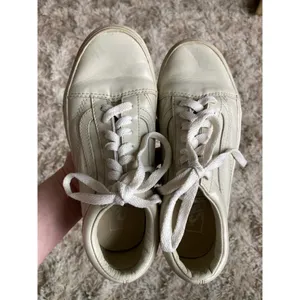 Vans Leather Low Top Sneakers Old Skool 90s Y2K Ivory VTG Skater Preppy Gen Z 6 thumbnail 5