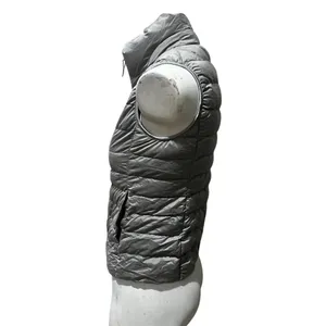 Uniqlo Ultra Light Down Puffer Vest Womens XS Gray Full Zip Packable thumbnail 2