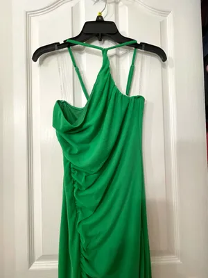 Elegant Green Evening Dress thumbnail 7