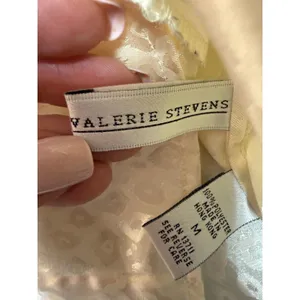 Vintage Y2K Valerie Stevens Satin‎ Jacquard Cami Leopard Button Tank Medium thumbnail 4