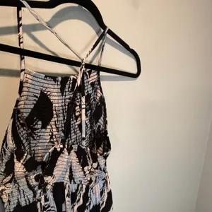 Free People Heat Wave Tropical Floral Print Smocked Maxi Dress - size Medium thumbnail 4