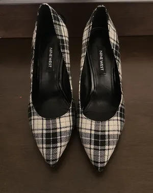 Nine West Heels thumbnail 3