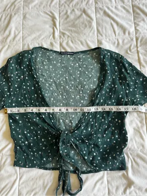 Brandy Melville Women’s Green Tie-Front Crop Top with Micro Dot Print thumbnail 5