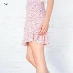 Brandy Melville Pink Rose‎ Floral Cara Ruffle Skirt thumbnail 4