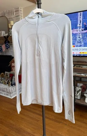 Lululemon long-sleeve half-zip pullover swiftly pullover ribbed women's 10 thumbnail 1